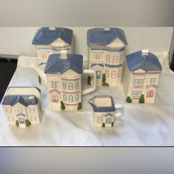1988 Hearth & Home Design H&HD Large Ceramic 2 Story House Canisters and More - Picture 1 of 15